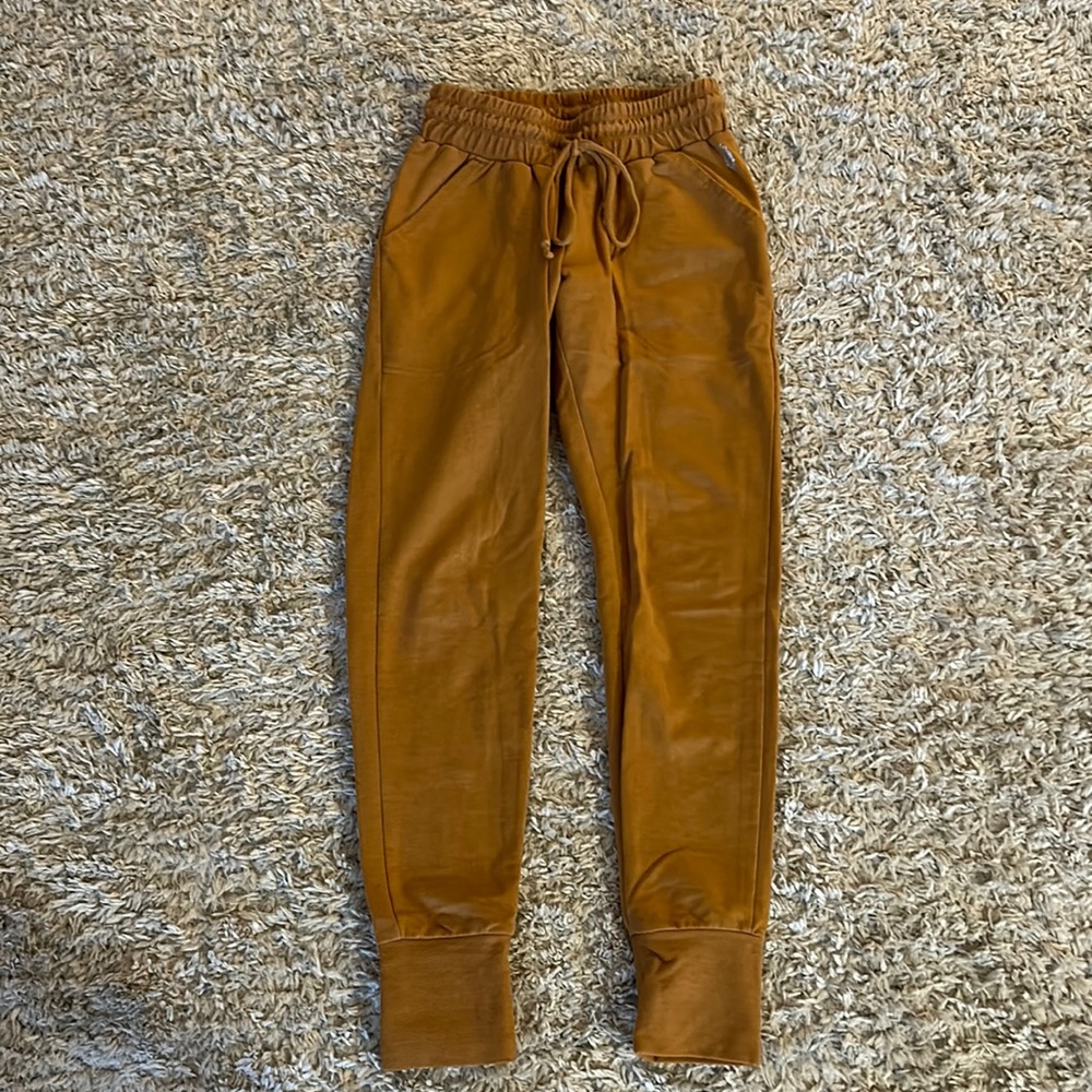 Few people movement sweatpants